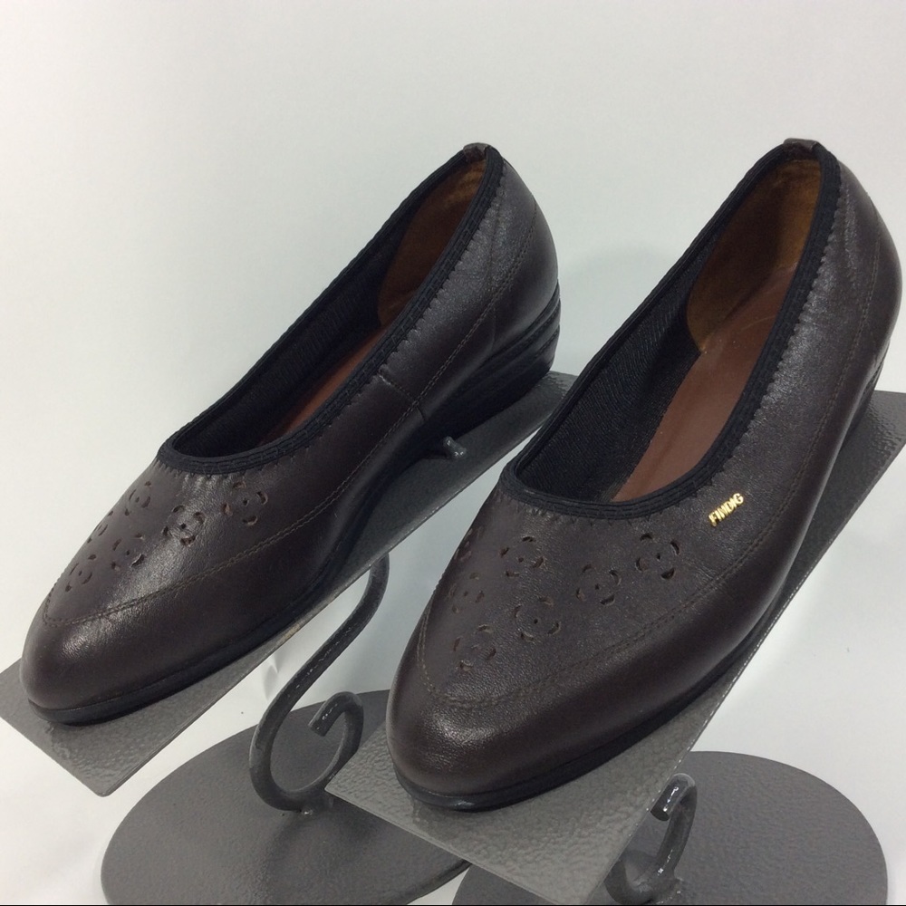 Findig 5 Brown Flats Genuine Leather